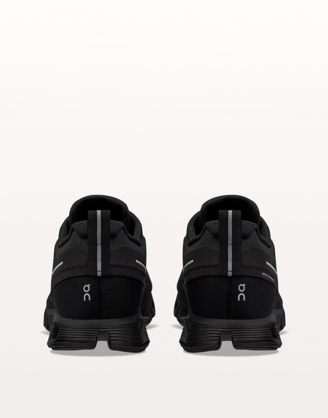 ON Sneakers Cloud 5 Waterproof All Black