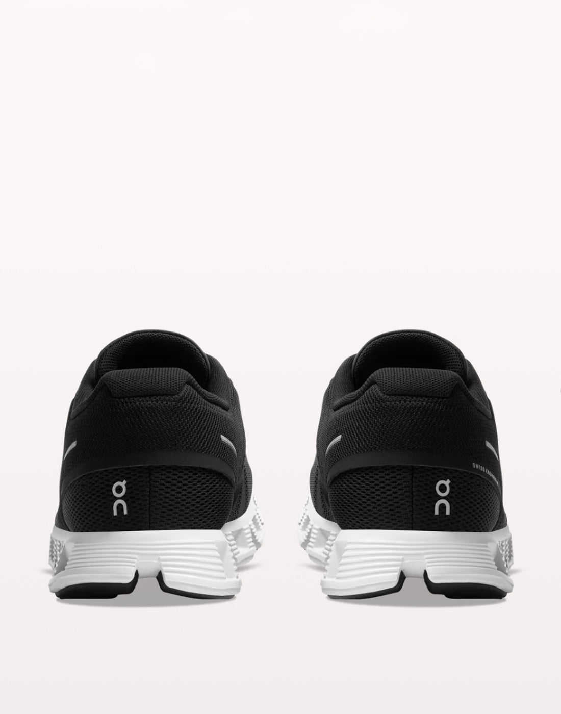 ON Sneakers Cloud 5 Black/White