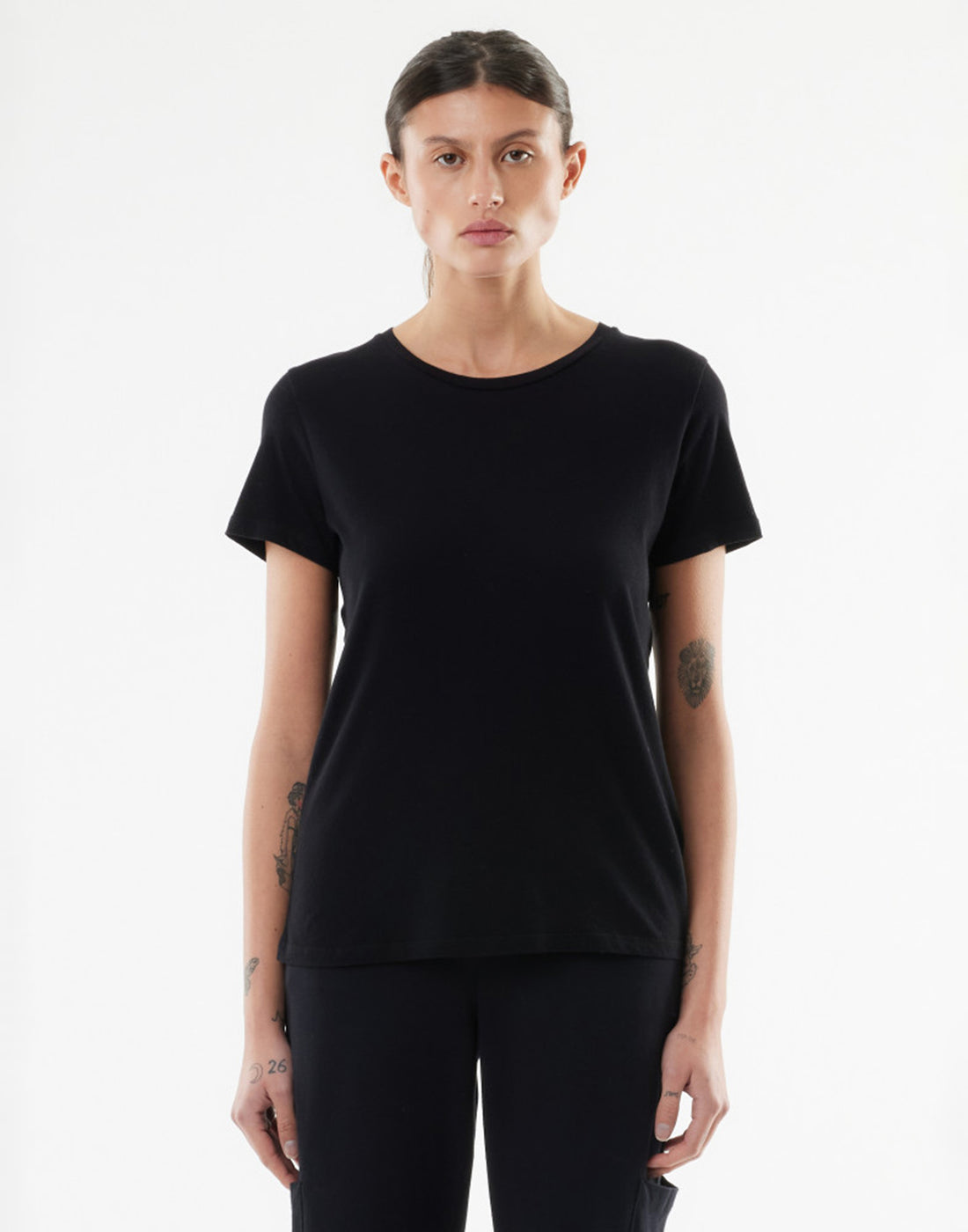 MAJESTIC FILATURES T-shirt Girocollo in Cotone Silk Touch Nera