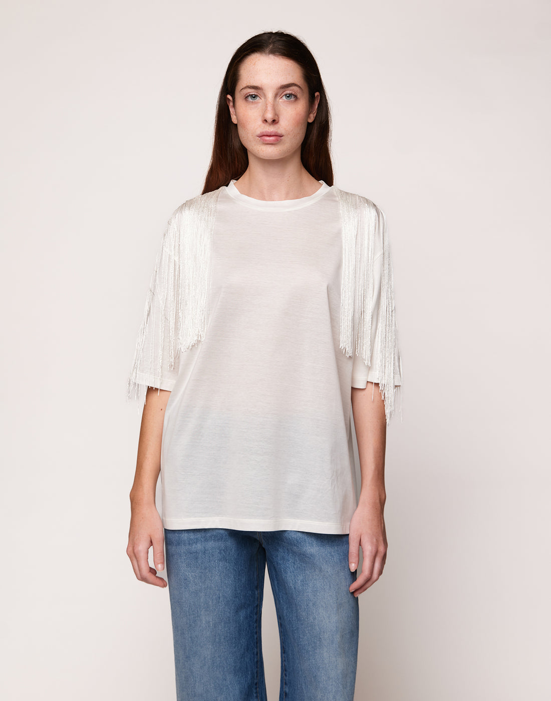 DOUUOD T-shirt in Cotone Makò con Frange sulle Spalle Latte