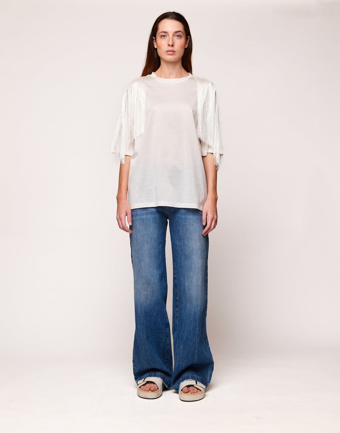 DOUUOD T-shirt in Cotone Makò con Frange sulle Spalle Latte