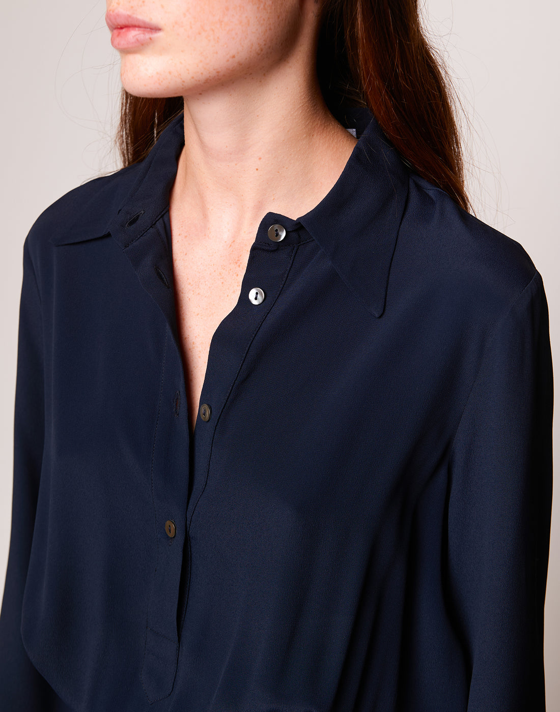 DOUUOD Abito a Camicia in Crepe de Chine Navy Blu