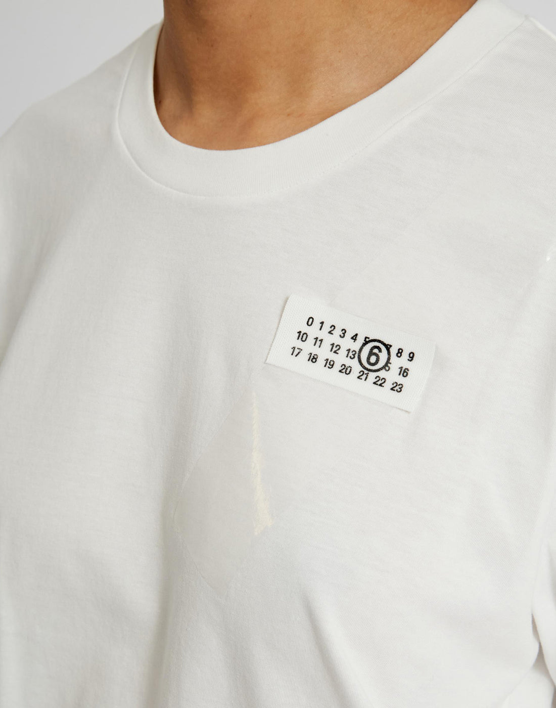 MM6 MAISON MARGIELA T-shirt Maniche Corte con Numeric Logo Off White